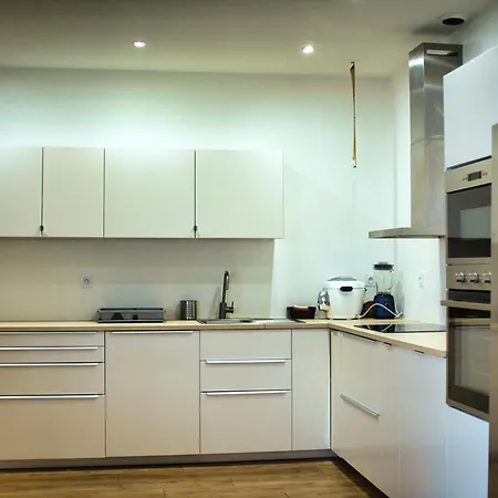 20m2, Sdb Pv, Centre, Wifi, 160m2 Privatunterkunft *